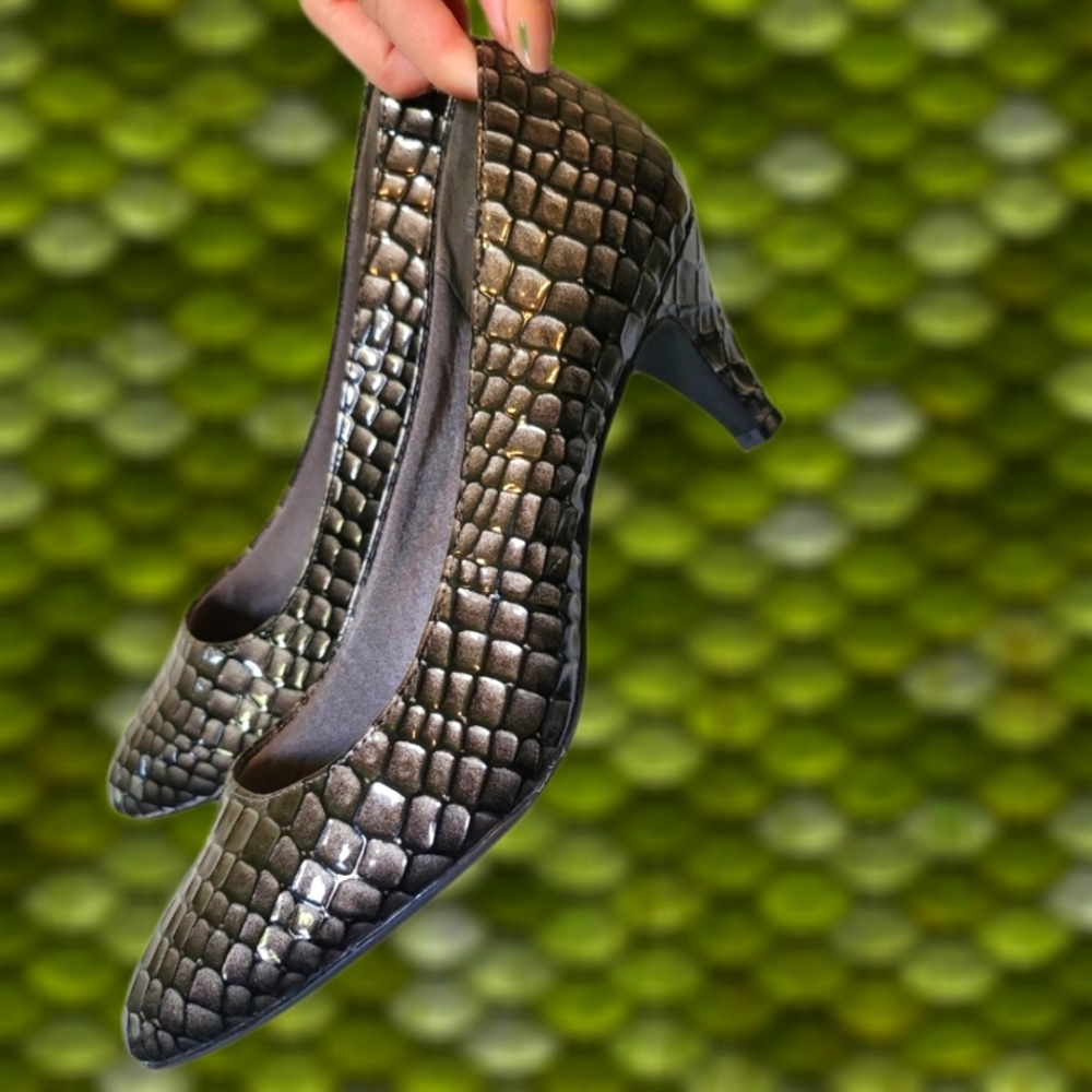 Coach and Four Metallic Scale Heels